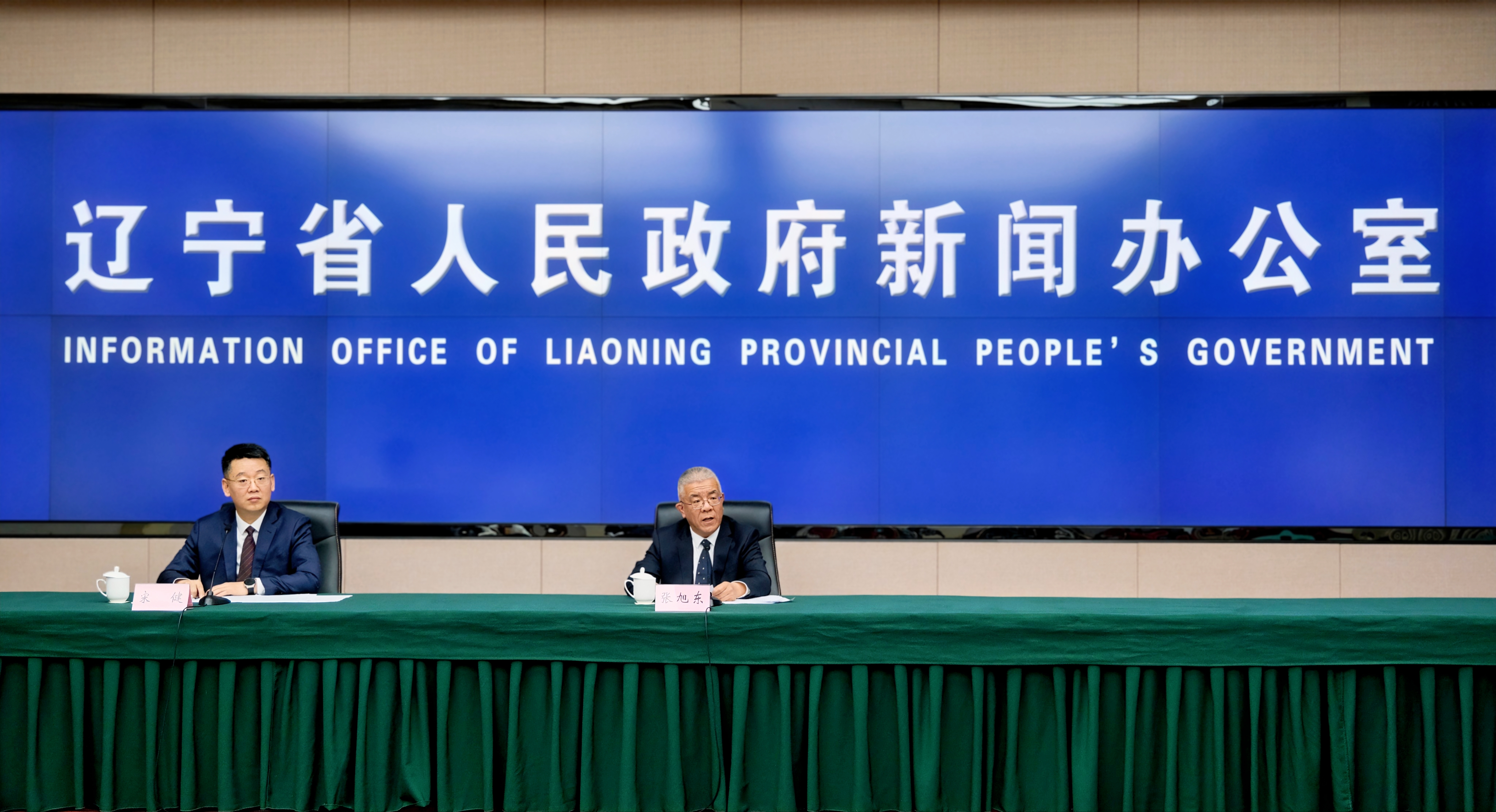 做爱电影-探花av-91成人
新闻发言人就2025年一季度做爱电影经济运行情况答记者问